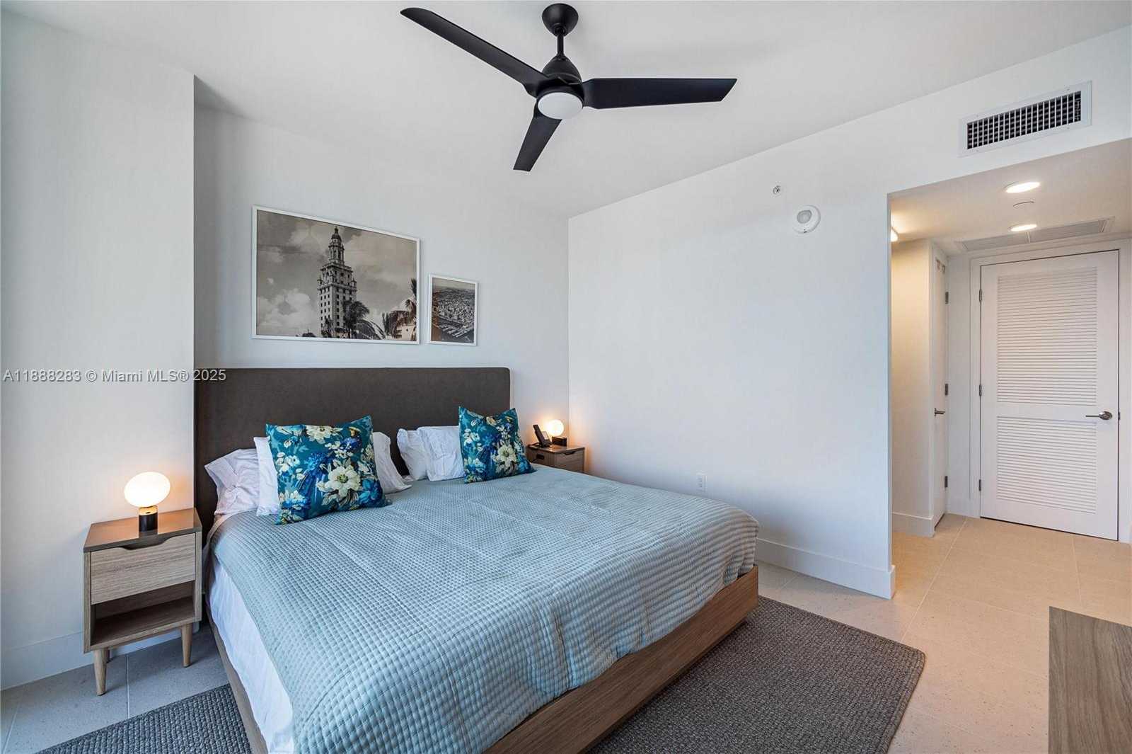 Small Image of 601 NORTH EAST 1 #3214, Miami Number 18