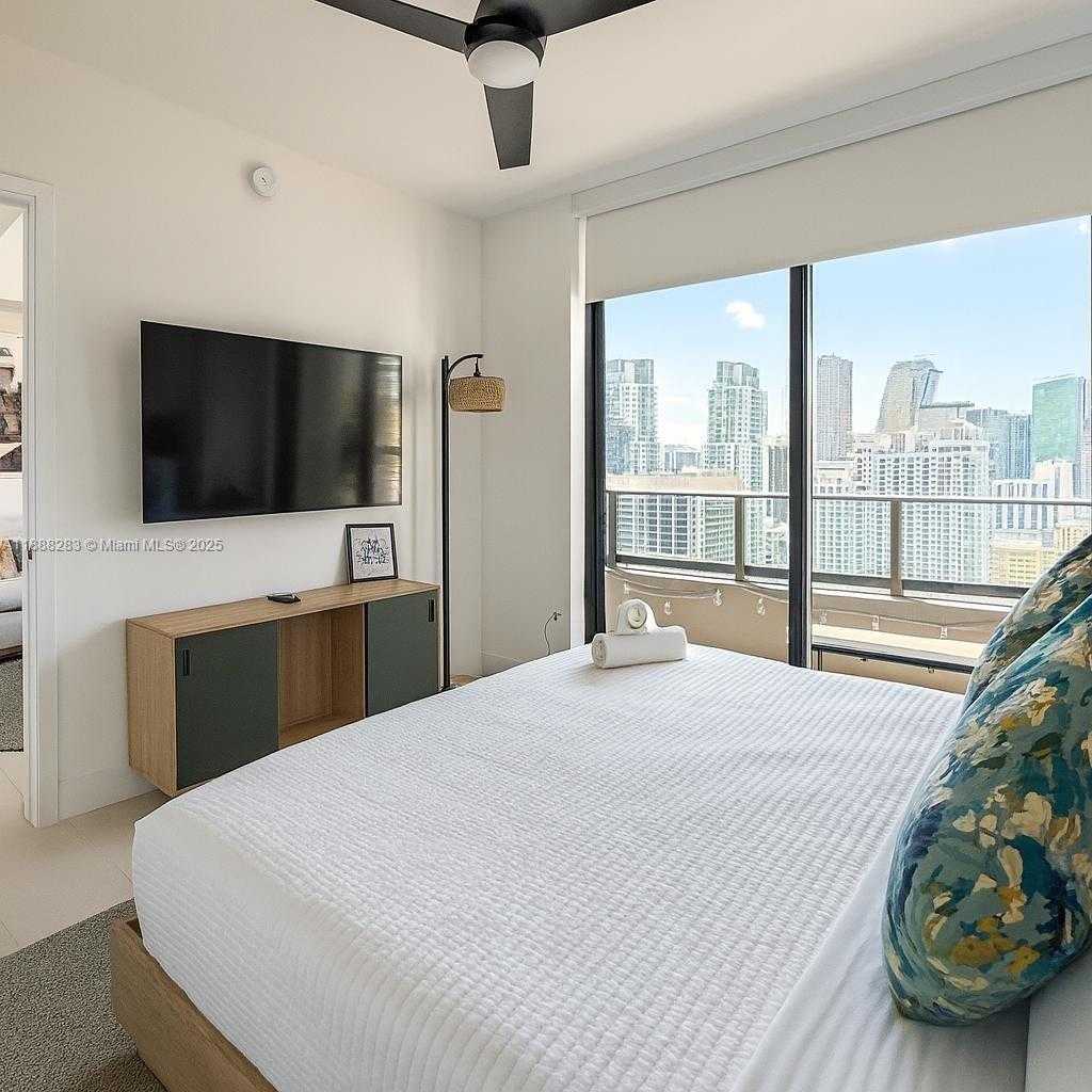 Small Image of 601 NORTH EAST 1 #3214, Miami Number 20