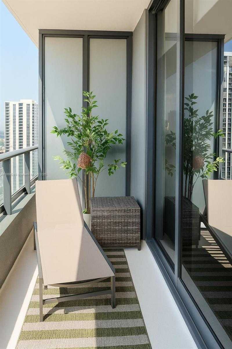 Small Image of 601 NORTH EAST 1 #3214, Miami Number 29