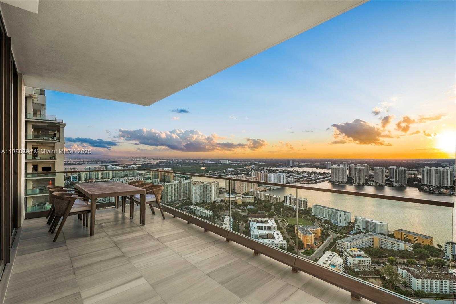 Small Image of 17975 COLLINS AVE #N-4601, Sunny Isles Beach Number 4