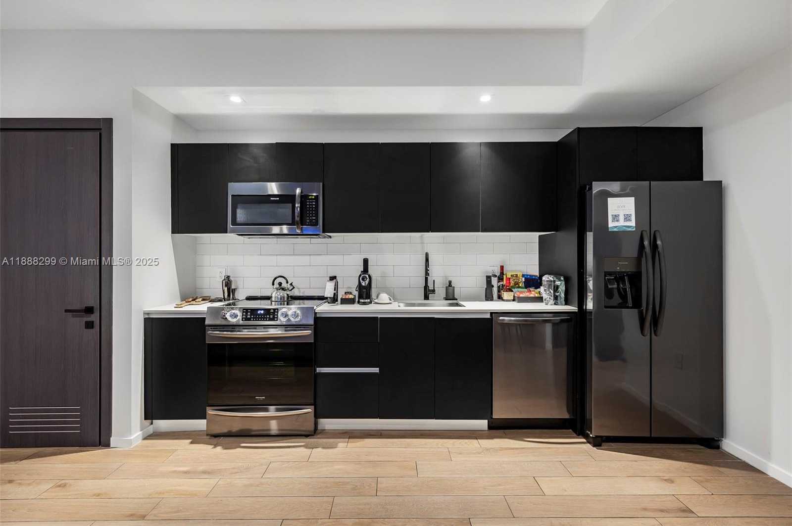 Small Image of 398 NORTH EAST 5TH ST #3415, Miami Number 4