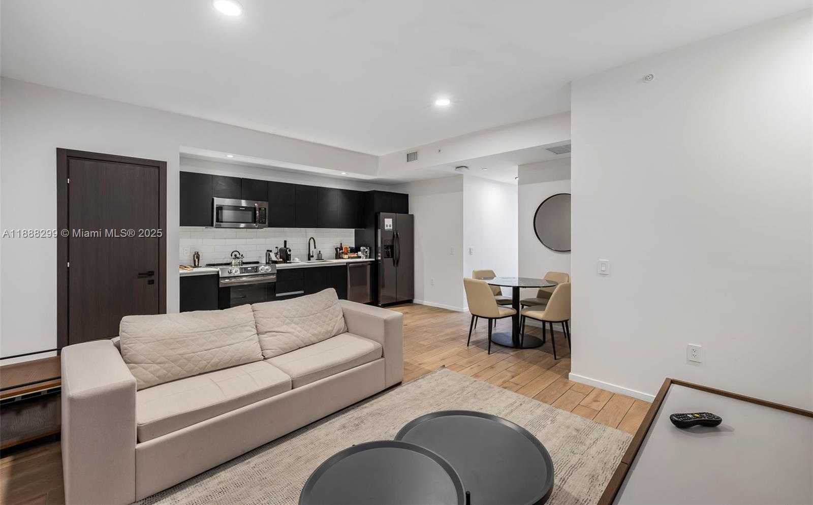 Small Image of 398 NORTH EAST 5TH ST #3415, Miami Number 5