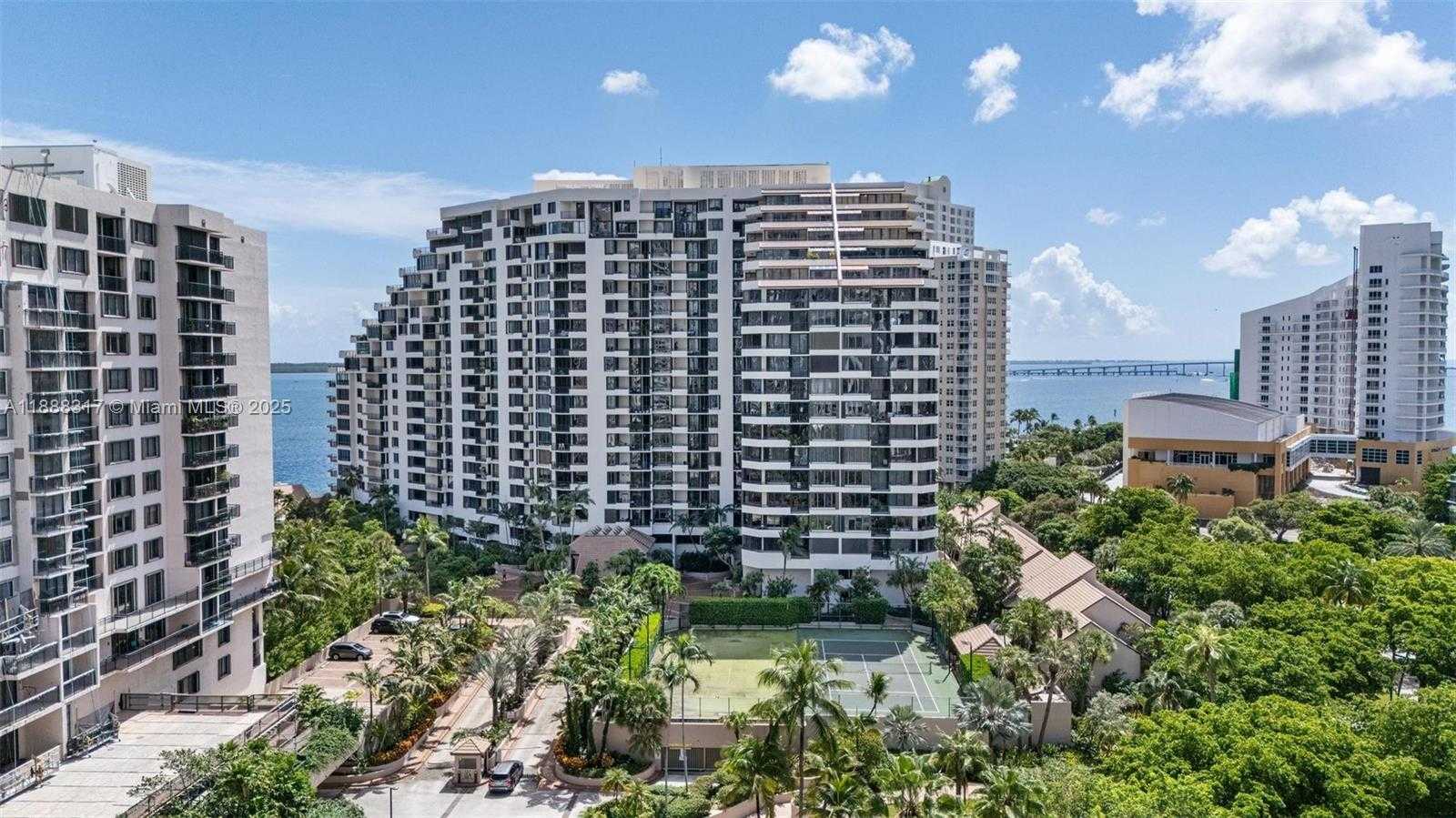 Small Image of 520 BRICKELL KEY DR #A710, Miami Number 29
