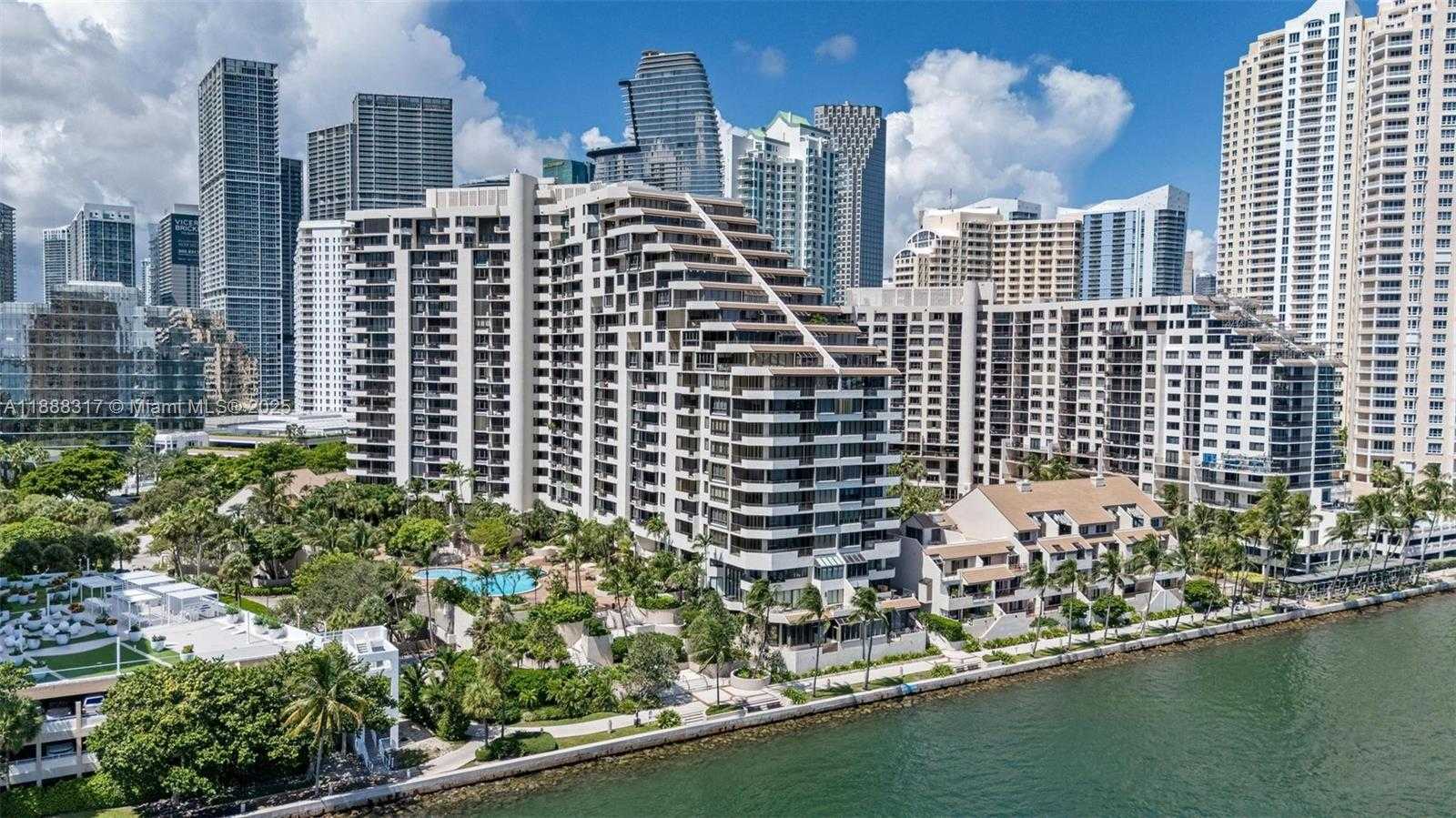 Small Image of 520 BRICKELL KEY DR #A710, Miami Number 33