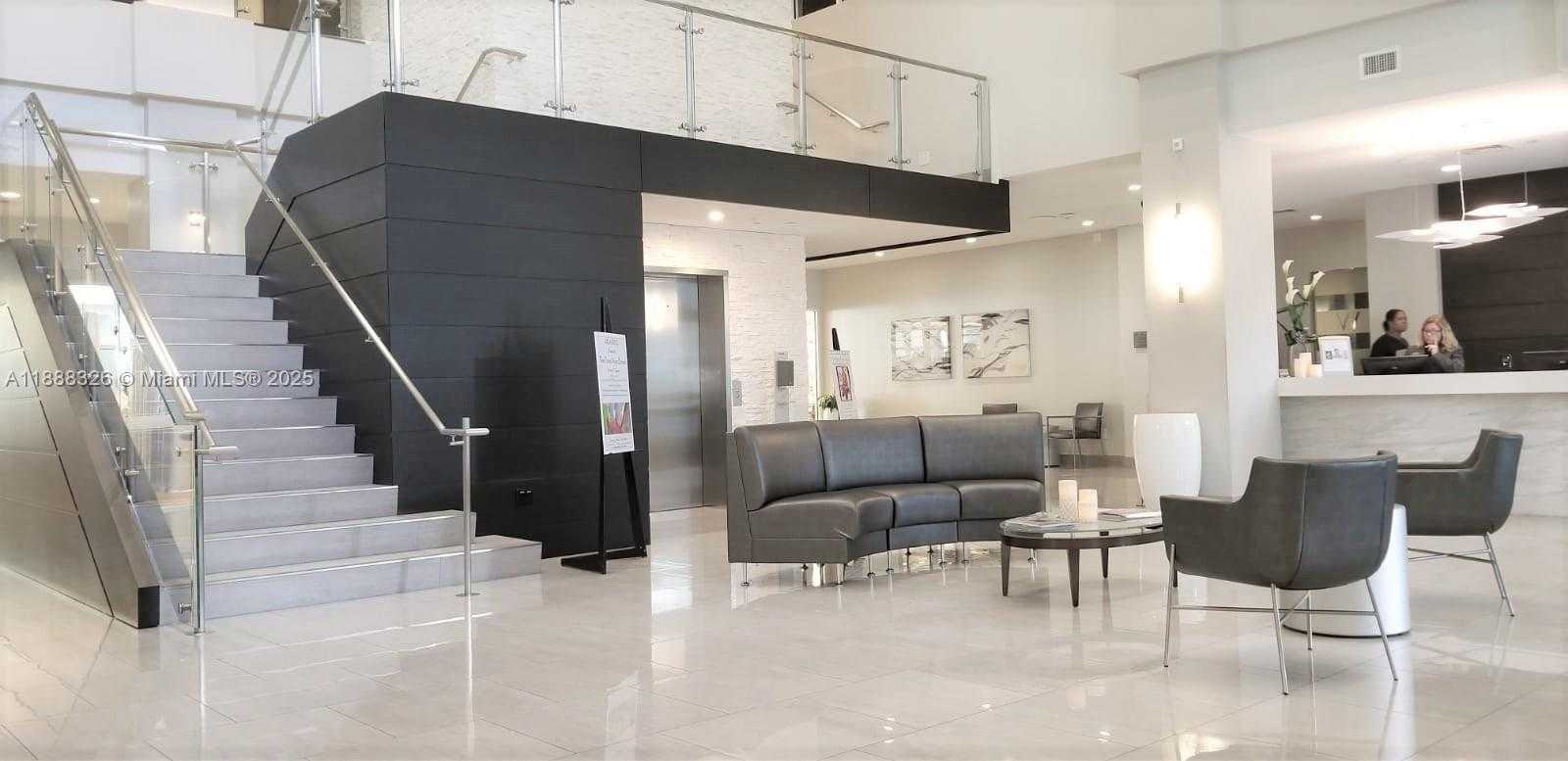 Small Image of 21055 YACHT CLUB DR #606, Aventura Number 19