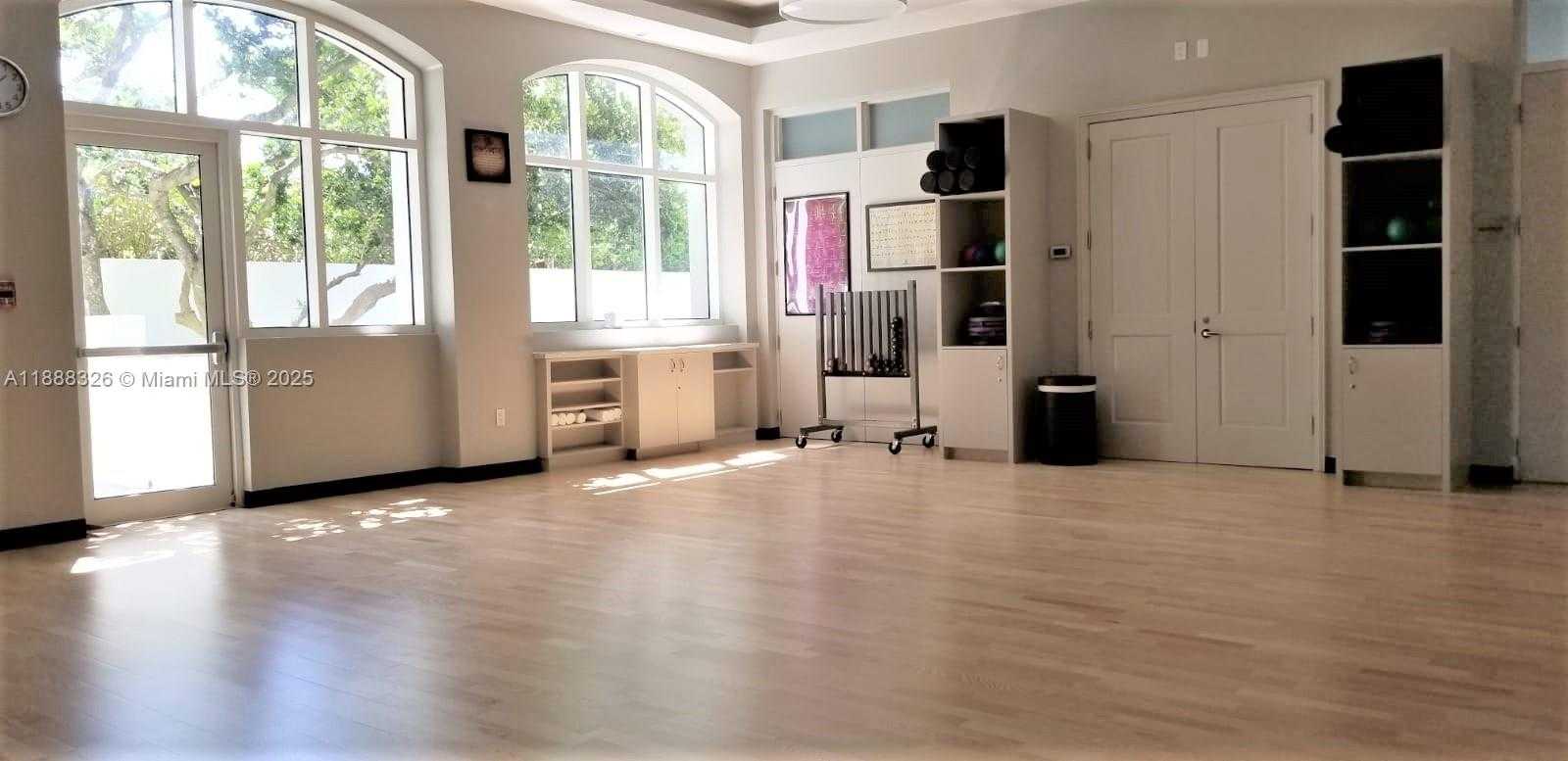 Small Image of 21055 YACHT CLUB DR #606, Aventura Number 22