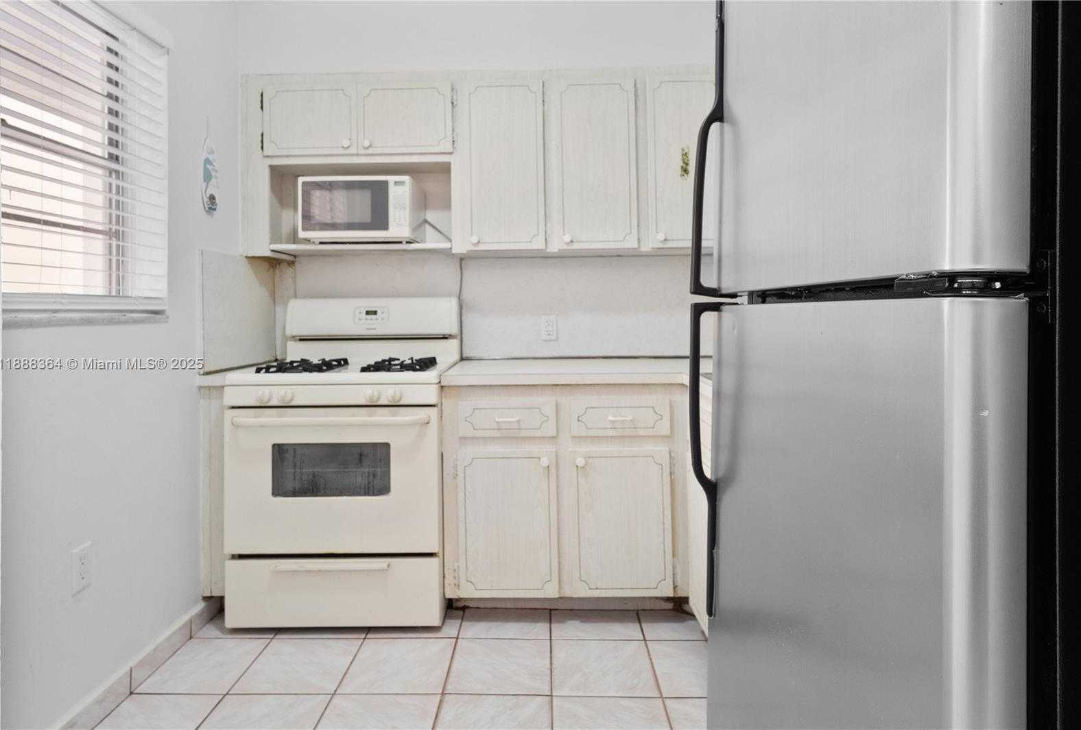 Small Image of 730 PENNSYLVANIA AVE #210, Miami Beach Number 8