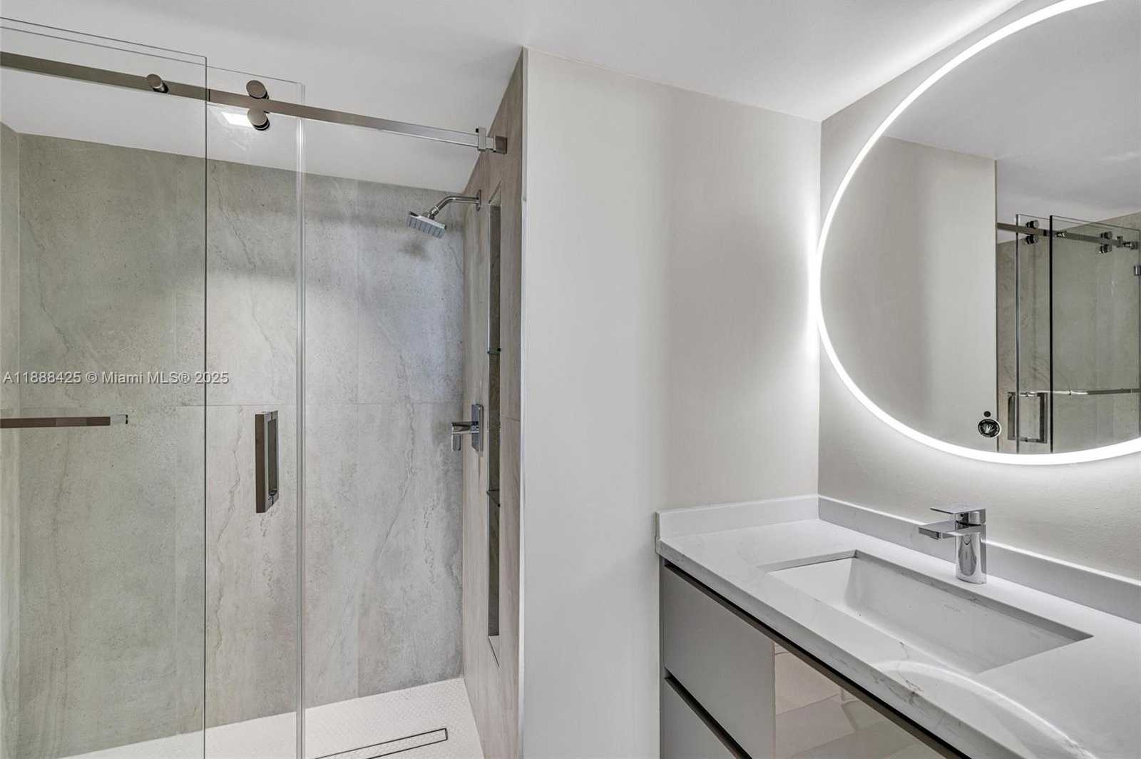 Small Image of 90 ALTON RD #1103, Miami Beach Number 10