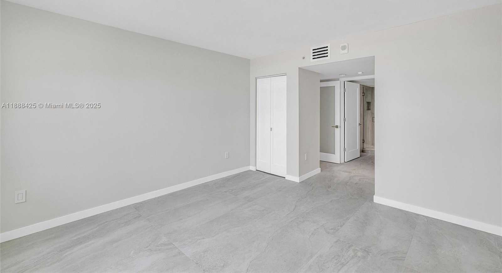 Small Image of 90 ALTON RD #1103, Miami Beach Number 20