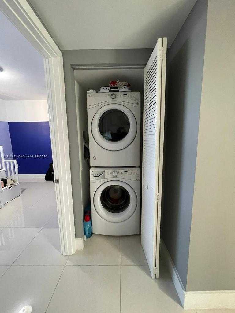 Small Image of 5252 NORTH WEST 85TH AVE #1702, Doral Number 14