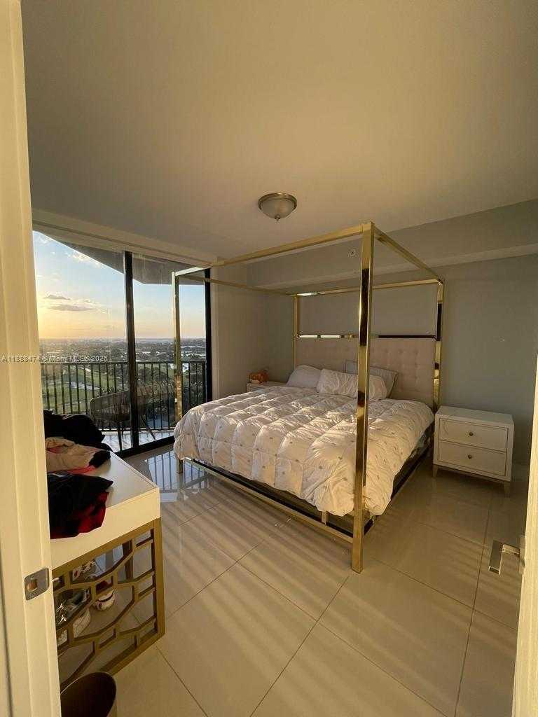 Small Image of 5252 NORTH WEST 85TH AVE #1702, Doral Number 6