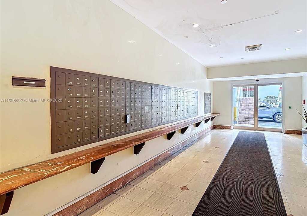 Small Image of 2801 NORTH EAST 183RD ST #1504W, Aventura Number 14