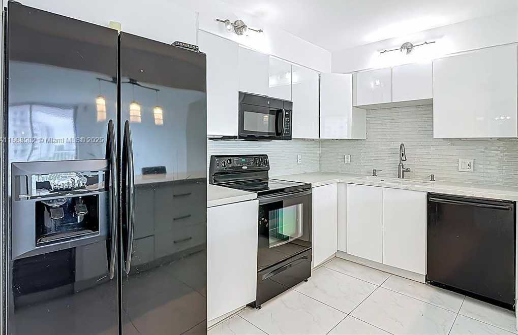 Small Image of 2801 NORTH EAST 183RD ST #1504W, Aventura Number 20
