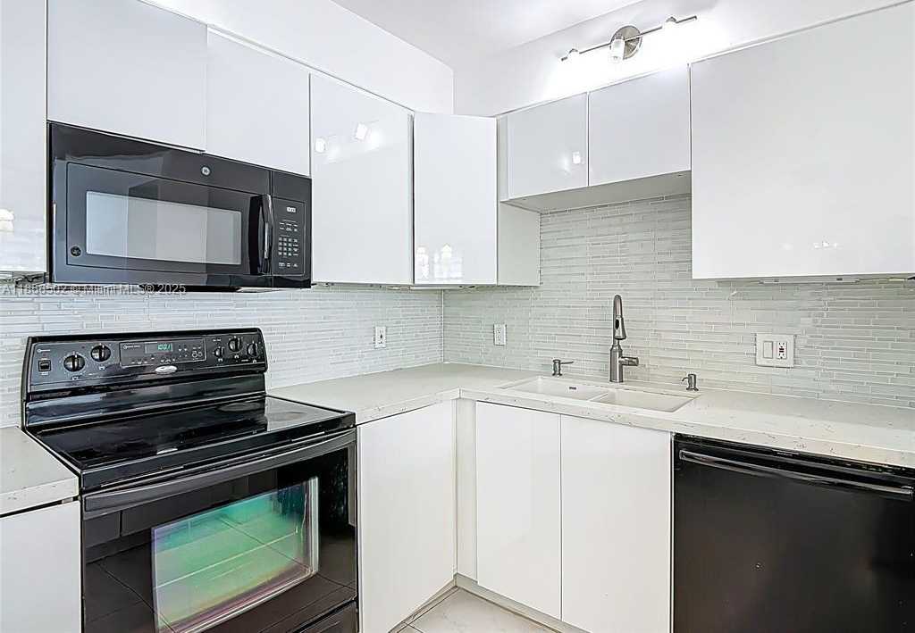 Small Image of 2801 NORTH EAST 183RD ST #1504W, Aventura Number 22