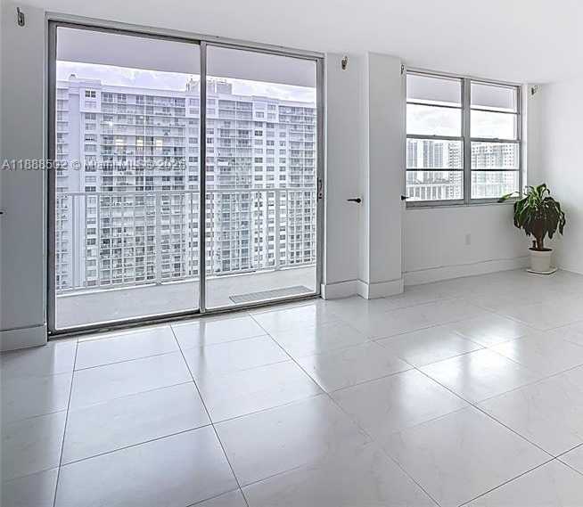 Small Image of 2801 NORTH EAST 183RD ST #1504W, Aventura Number 27
