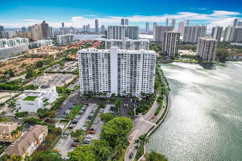 Small Image of 2801 NORTH EAST 183RD ST #1504W, Aventura Number 3