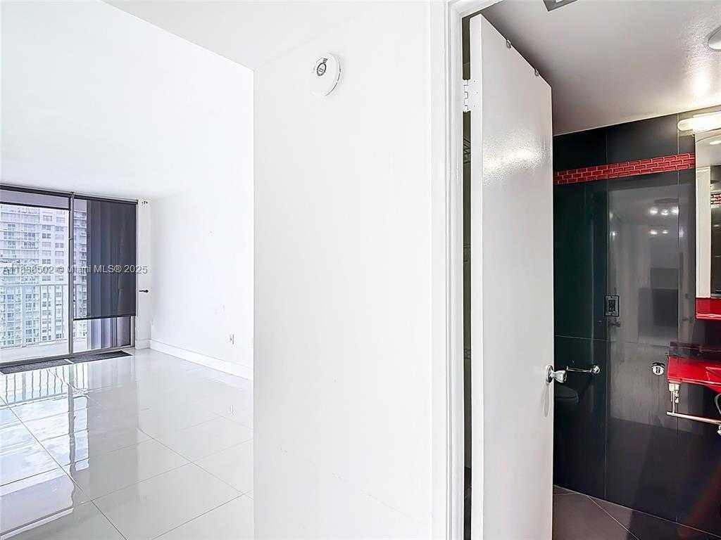 Small Image of 2801 NORTH EAST 183RD ST #1504W, Aventura Number 35