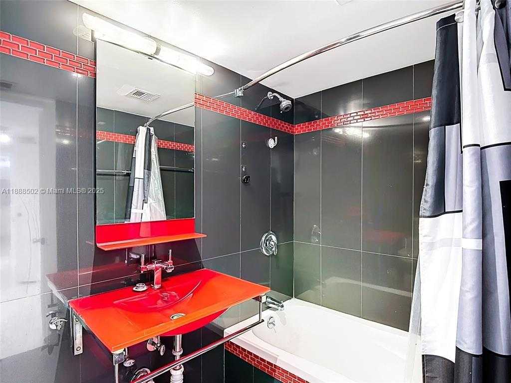 Small Image of 2801 NORTH EAST 183RD ST #1504W, Aventura Number 36