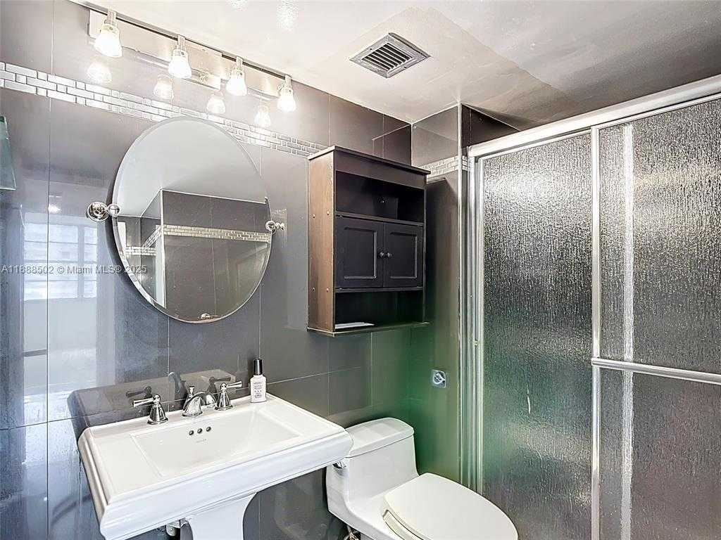 Small Image of 2801 NORTH EAST 183RD ST #1504W, Aventura Number 42