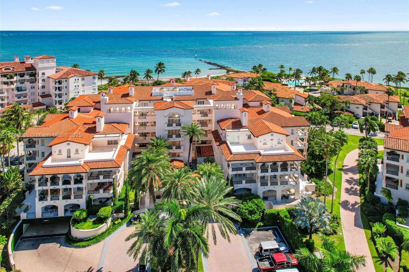 Small Image of 19216 FISHER ISLAND DR #19216, Miami Beach Number 44