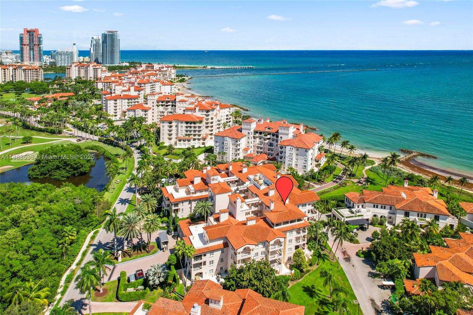 Small Image of 19216 FISHER ISLAND DR #19216, Miami Beach Number 48