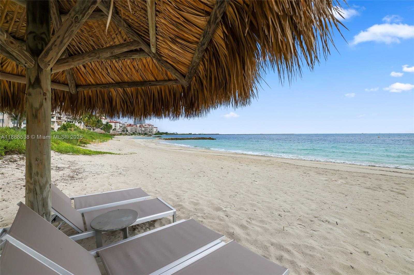 Small Image of 19216 FISHER ISLAND DR #19216, Miami Beach Number 59