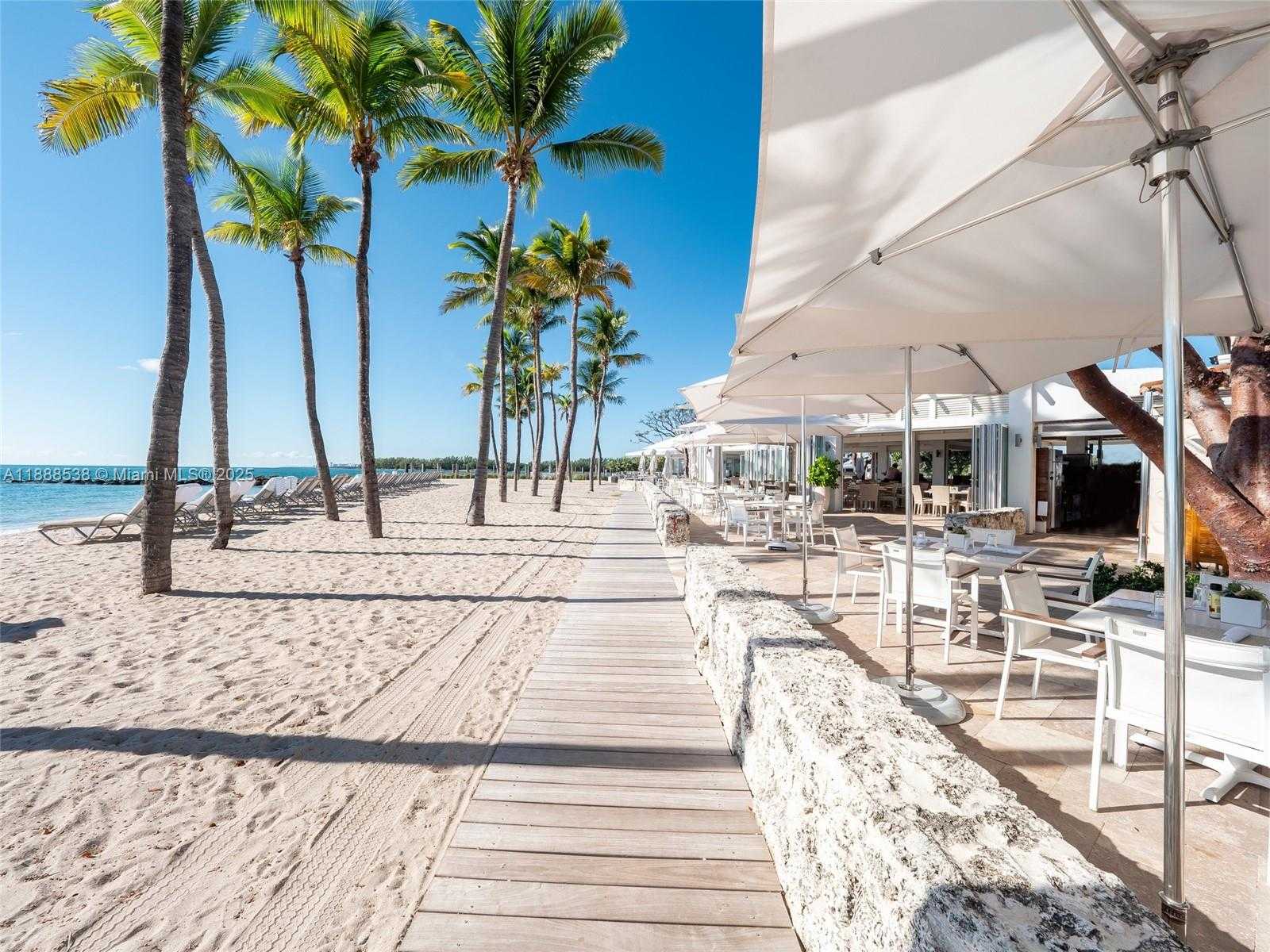 Small Image of 19216 FISHER ISLAND DR #19216, Miami Beach Number 75