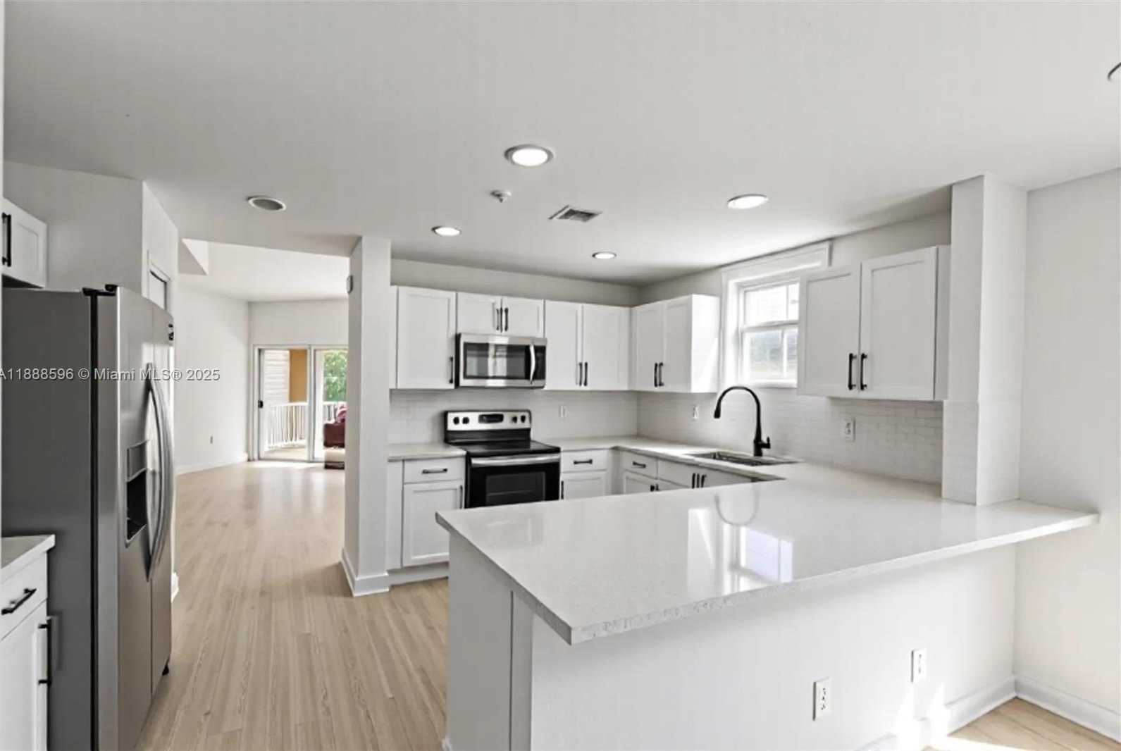 Small Image of 8999 NORTH WEST 107TH CT #216-1, Doral Number 19