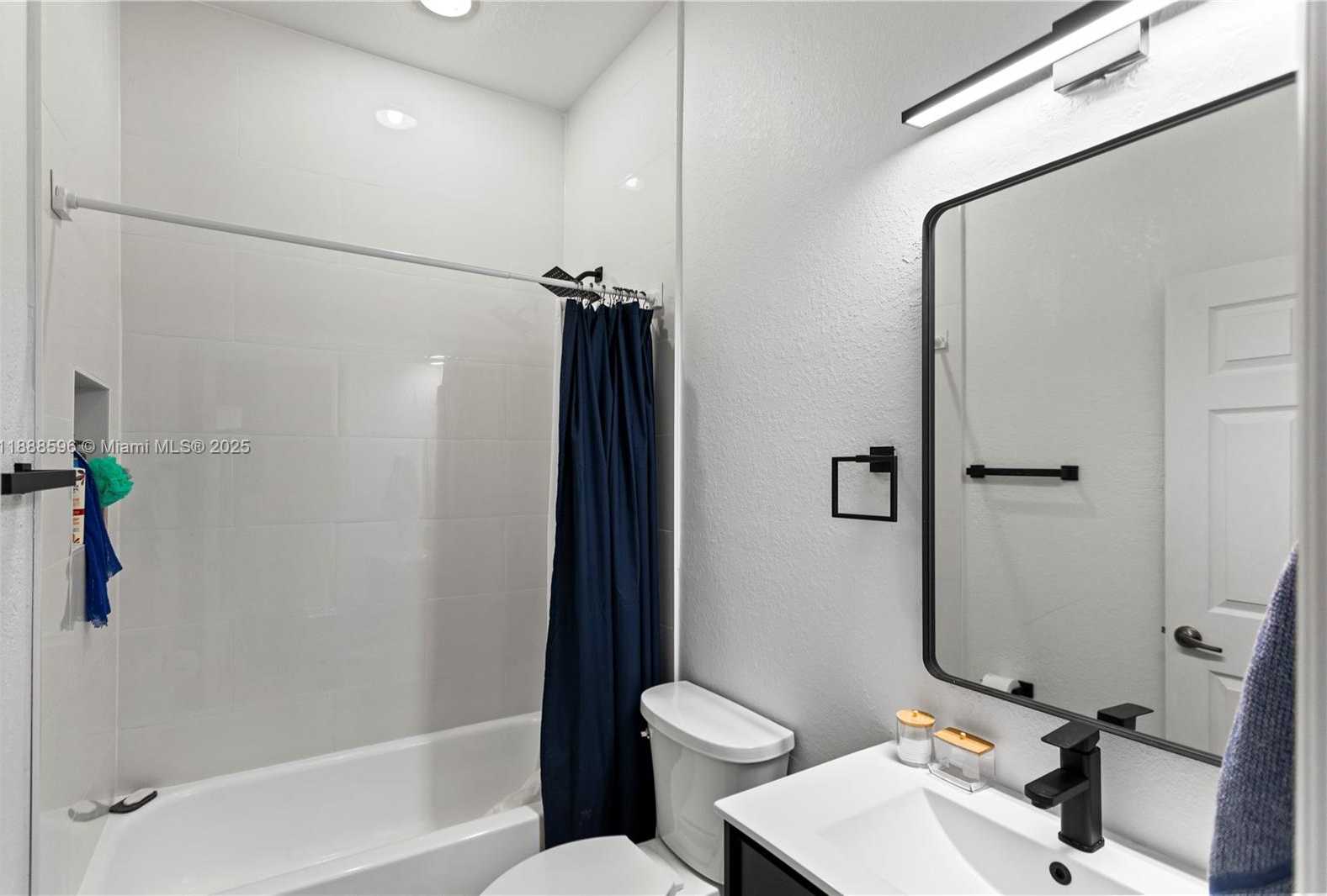 Small Image of 8999 NORTH WEST 107TH CT #216-1, Doral Number 37