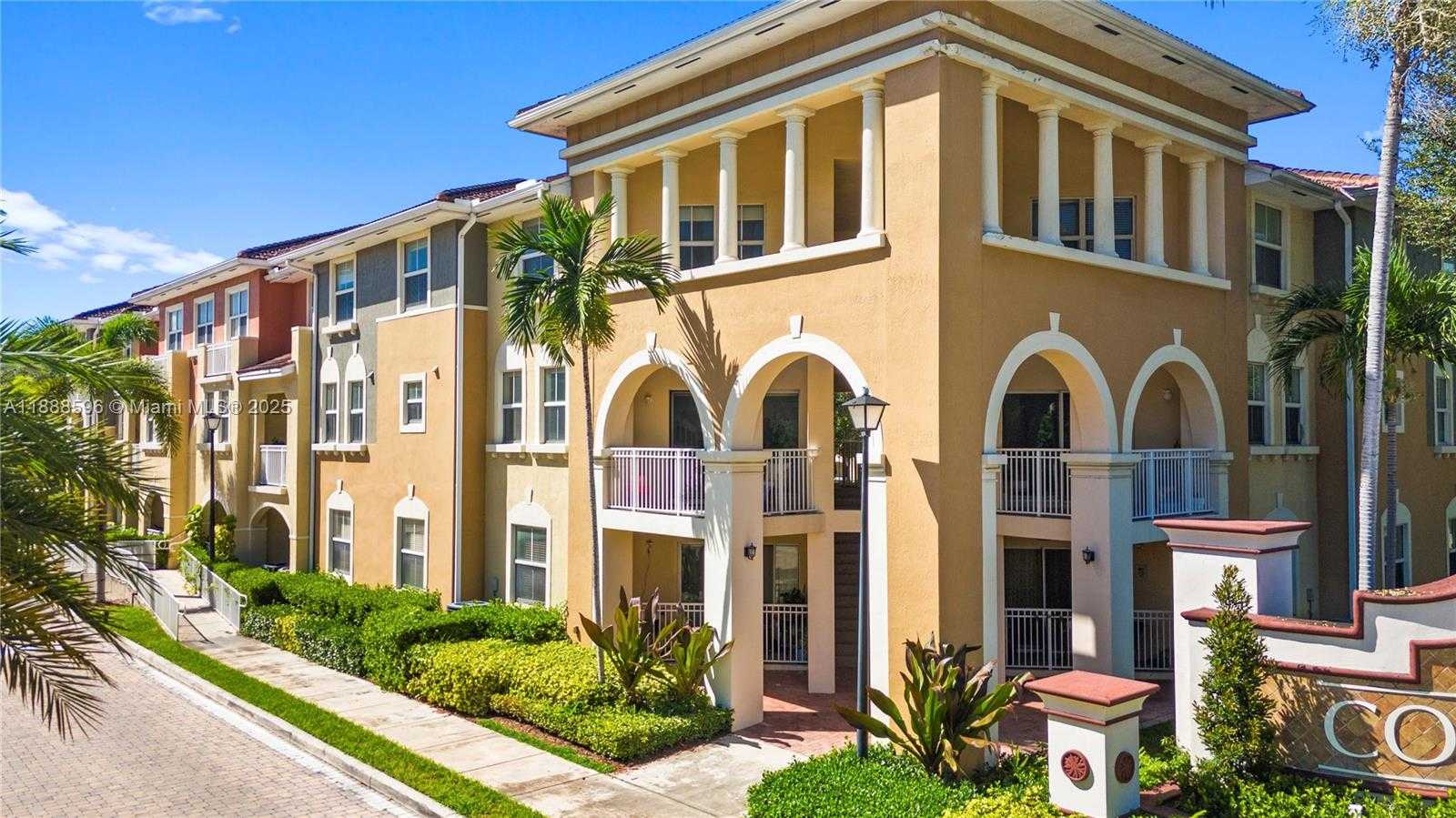 Small Image of 8999 NORTH WEST 107TH CT #216-1, Doral Number 5