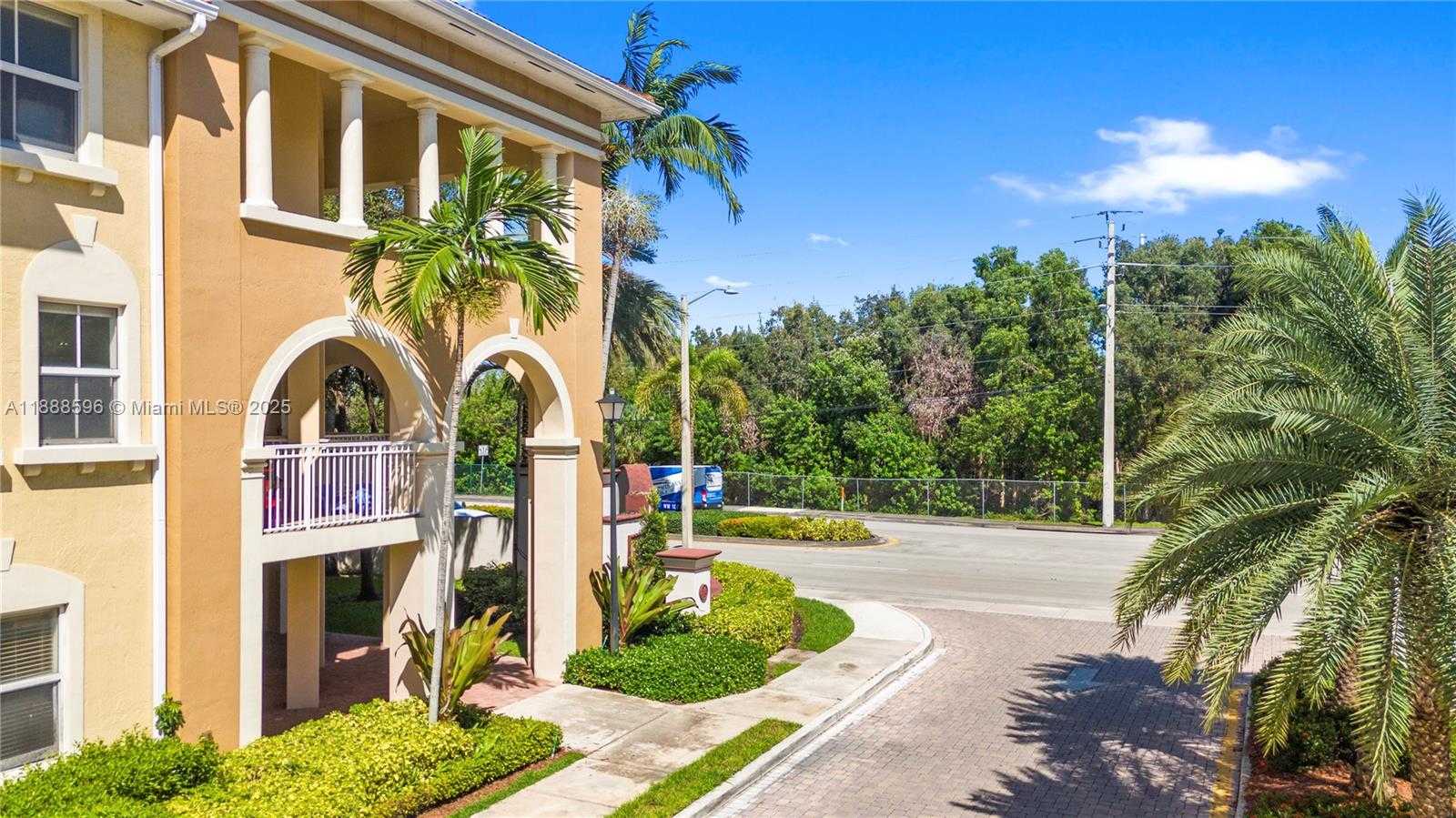 Small Image of 8999 NORTH WEST 107TH CT #216-1, Doral Number 54