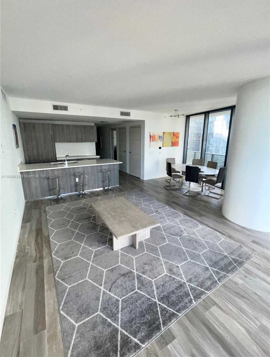 Small Image of 801 SOUTH MIAMI AVE #3304, Miami Number 5