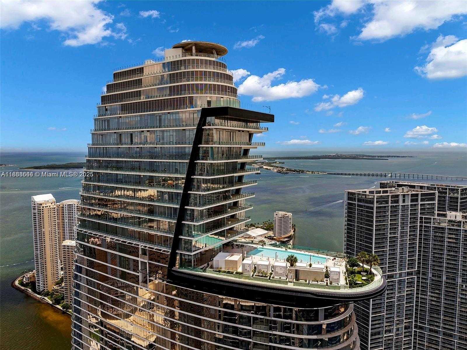 Small Image of 300 BISCAYNE BLVD WAY #2908, Miami Number 13