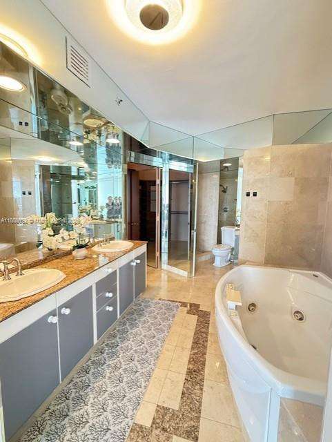 Small Image of Sunny Isles Beach Number 17