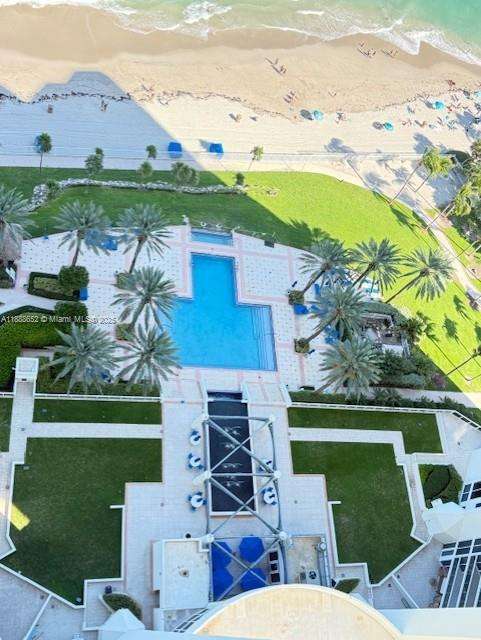 Small Image of Sunny Isles Beach Number 29