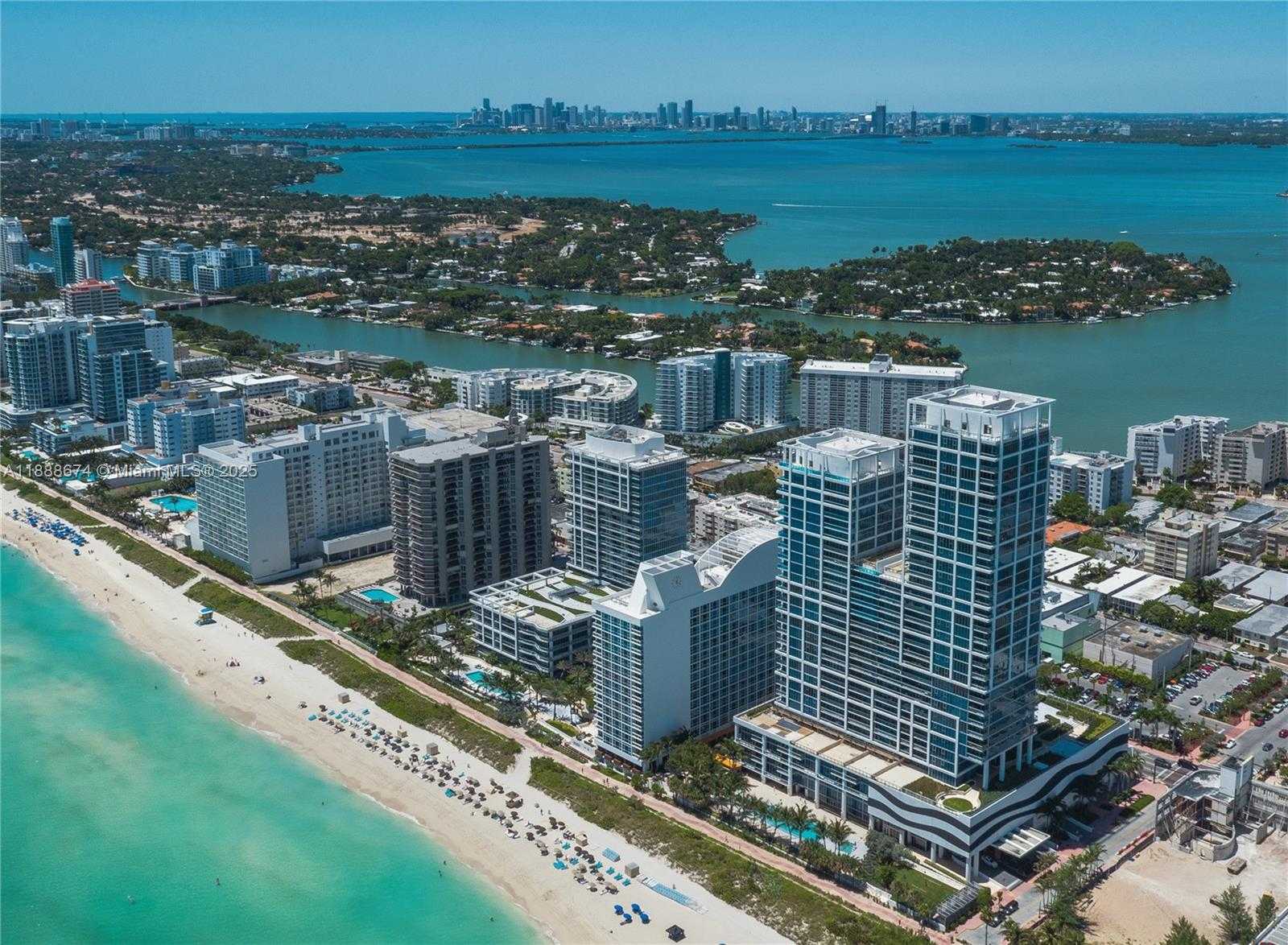 Small Image of 6899 COLLINS AVE #1610, Miami Beach Number 3
