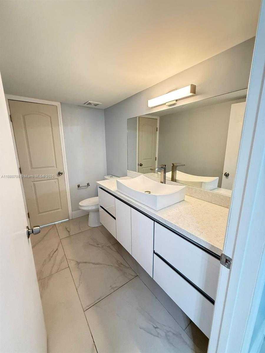 Small Image of 2680 76TH ST #104, Hialeah Number 12