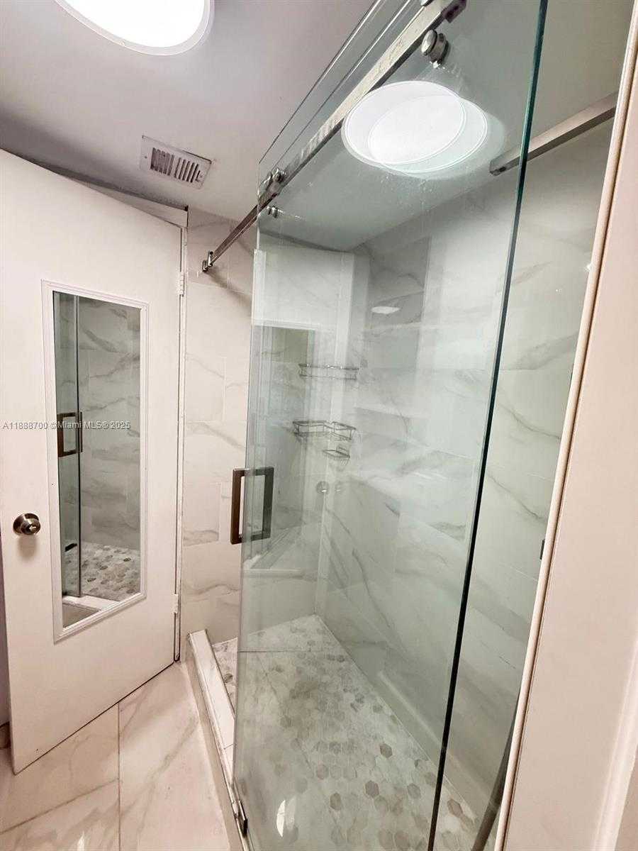 Small Image of 2680 76TH ST #104, Hialeah Number 13