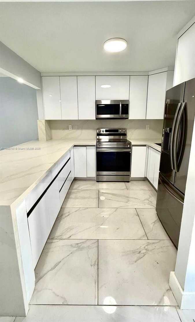 Small Image of 2680 76TH ST #104, Hialeah Number 2