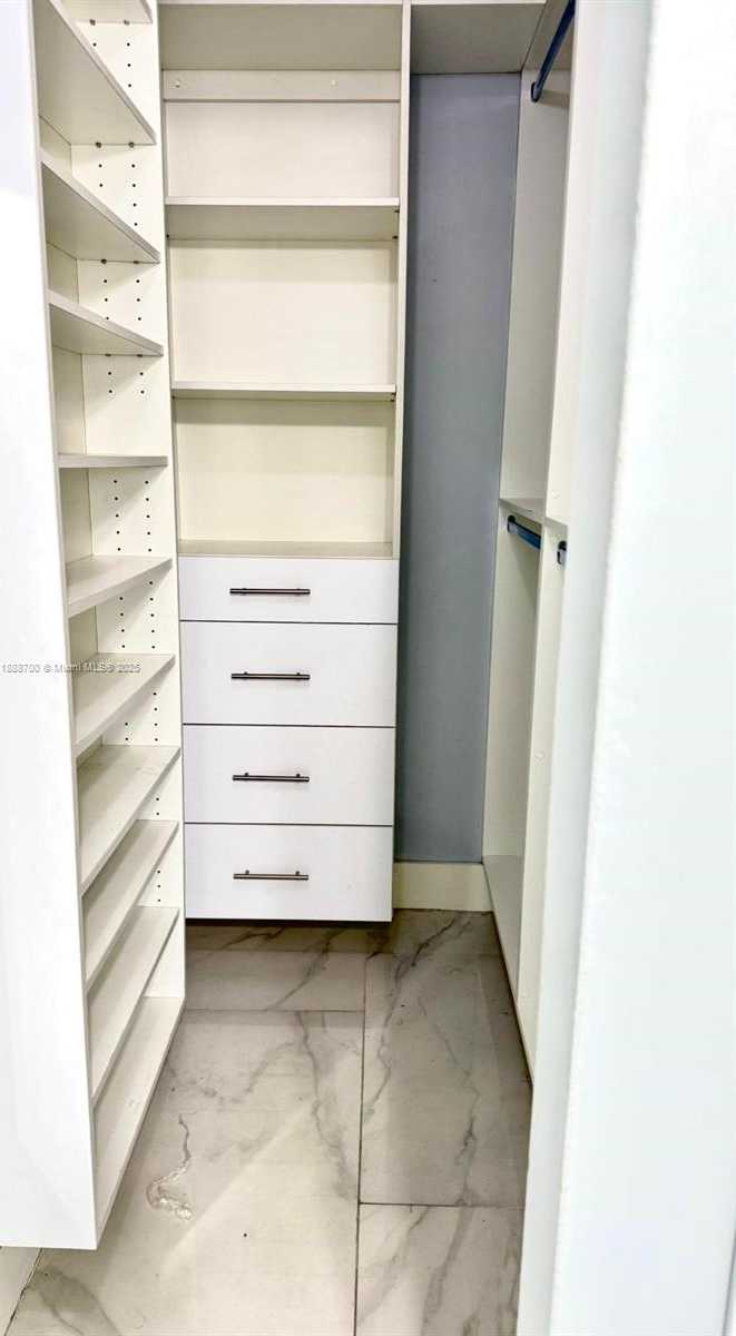 Small Image of 2680 76TH ST #104, Hialeah Number 31