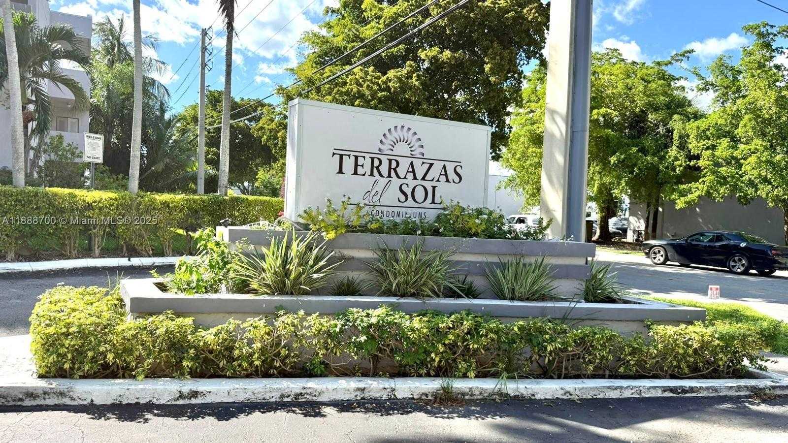 Small Image of 2680 76TH ST #104, Hialeah Number 39