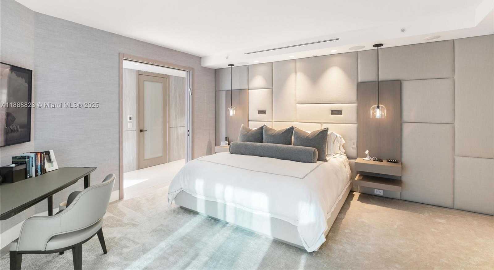 Small Image of 9999 COLLINS AVE #19K, Bal Harbour Number 22