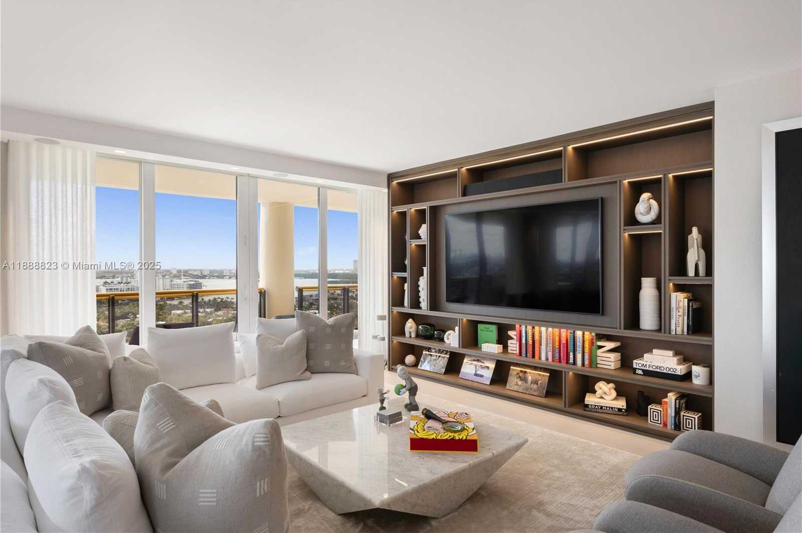 Small Image of 9999 COLLINS AVE #19K, Bal Harbour Number 3