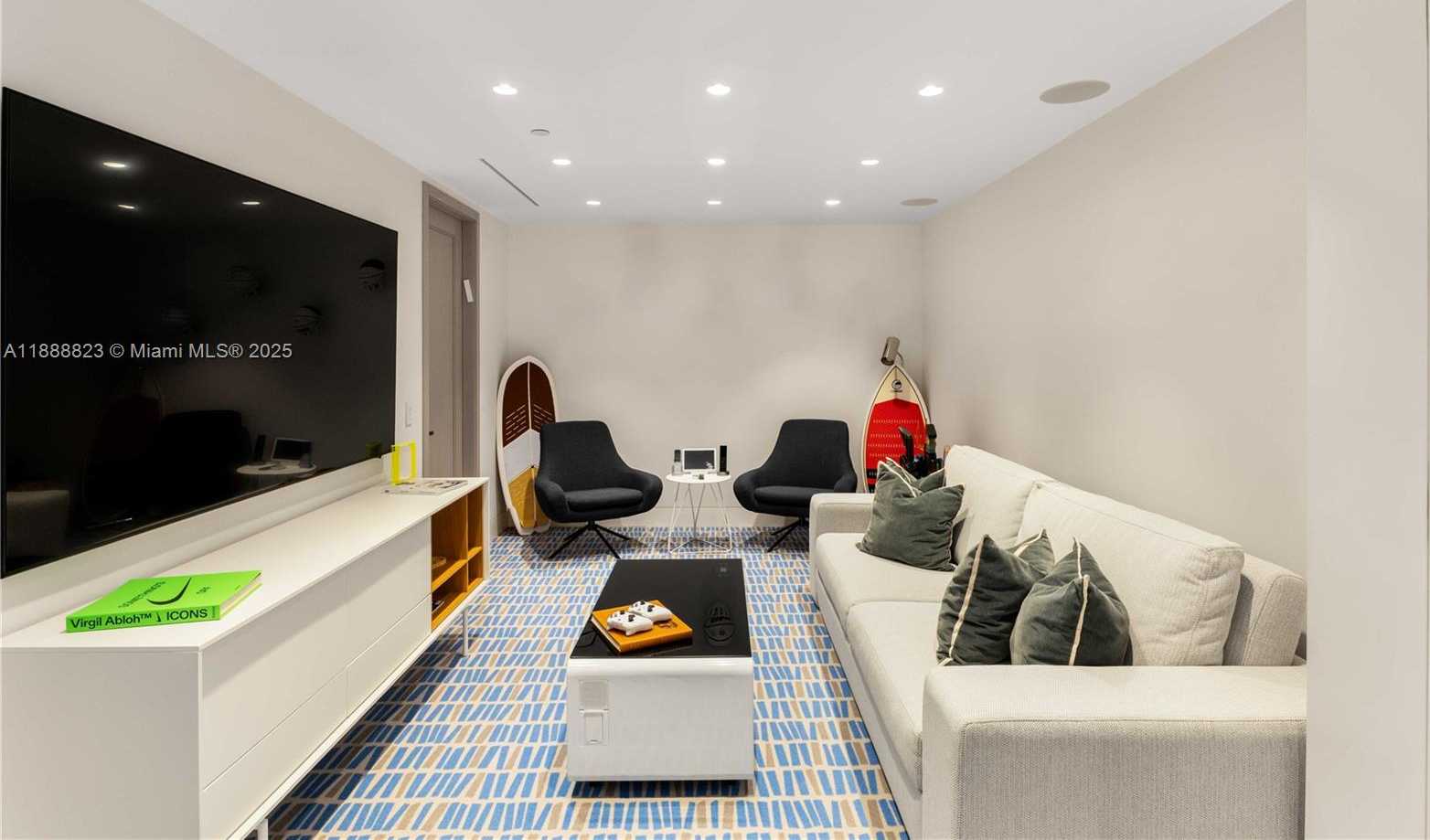 Small Image of 9999 COLLINS AVE #19K, Bal Harbour Number 33