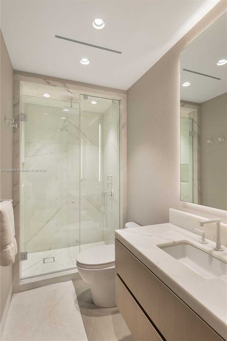 Small Image of 9999 COLLINS AVE #19K, Bal Harbour Number 39