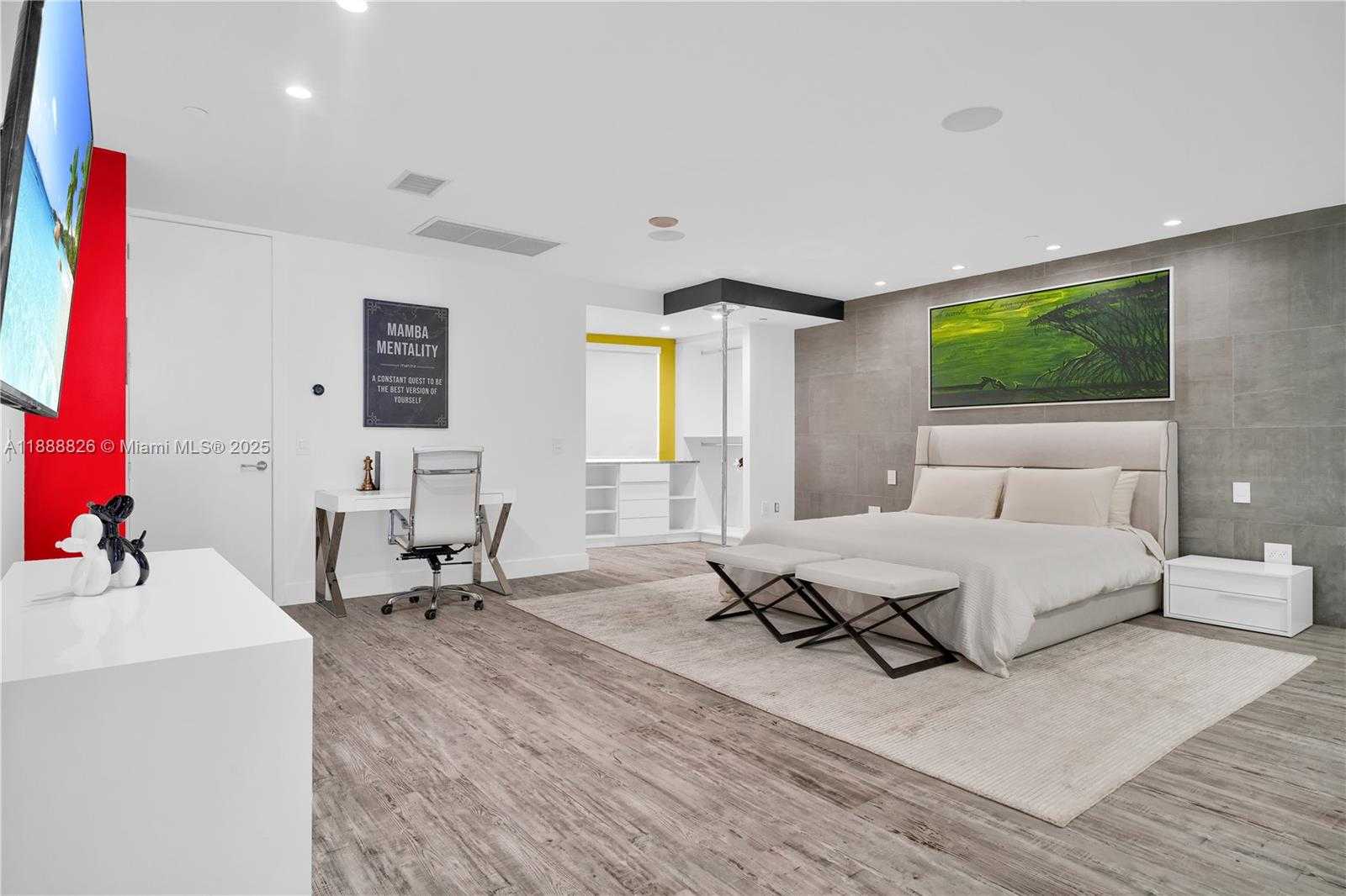 Small Image of 1100 BISCAYNE BLVD #PH6302, Miami Number 27