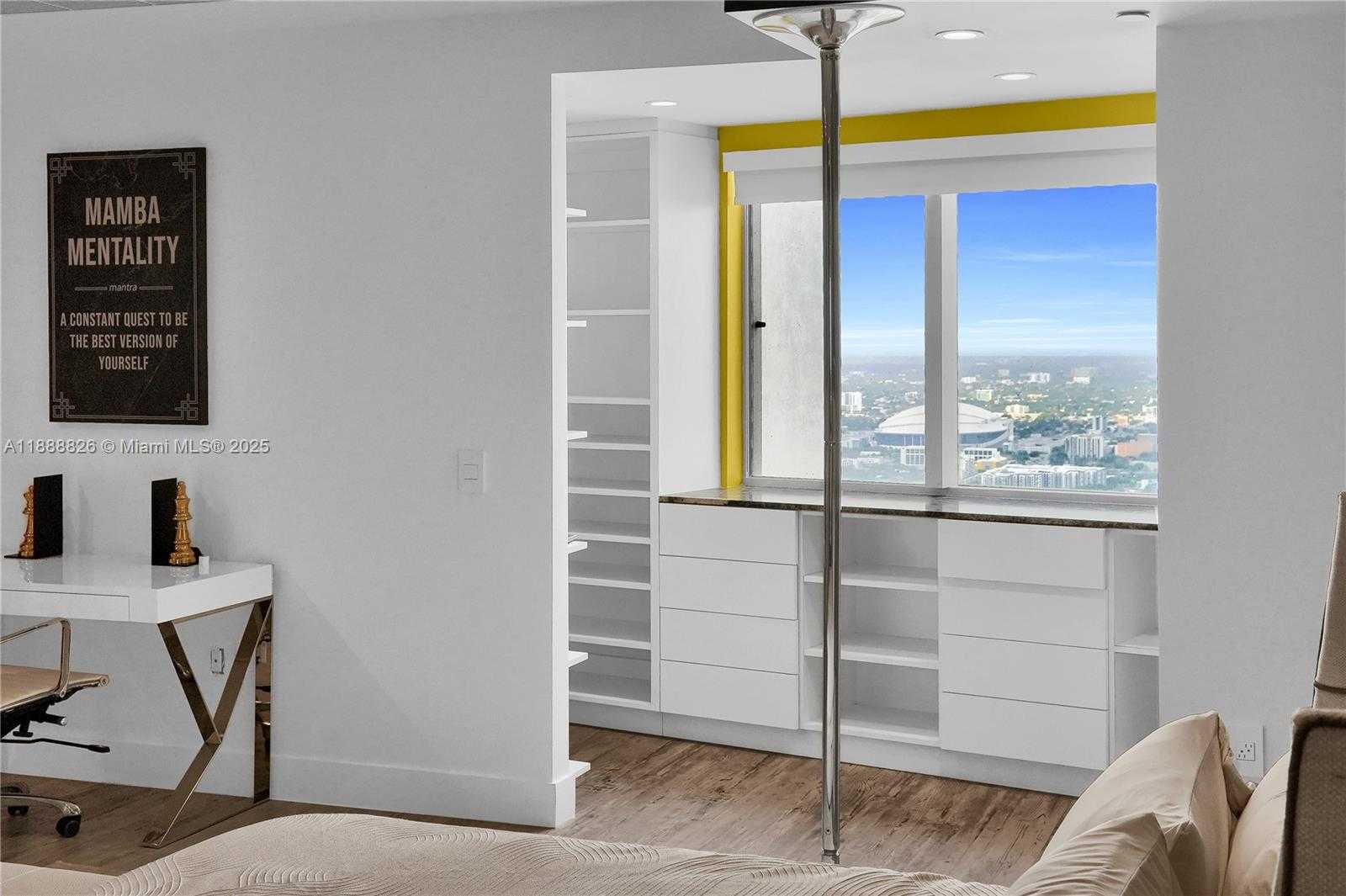 Small Image of 1100 BISCAYNE BLVD #PH6302, Miami Number 30