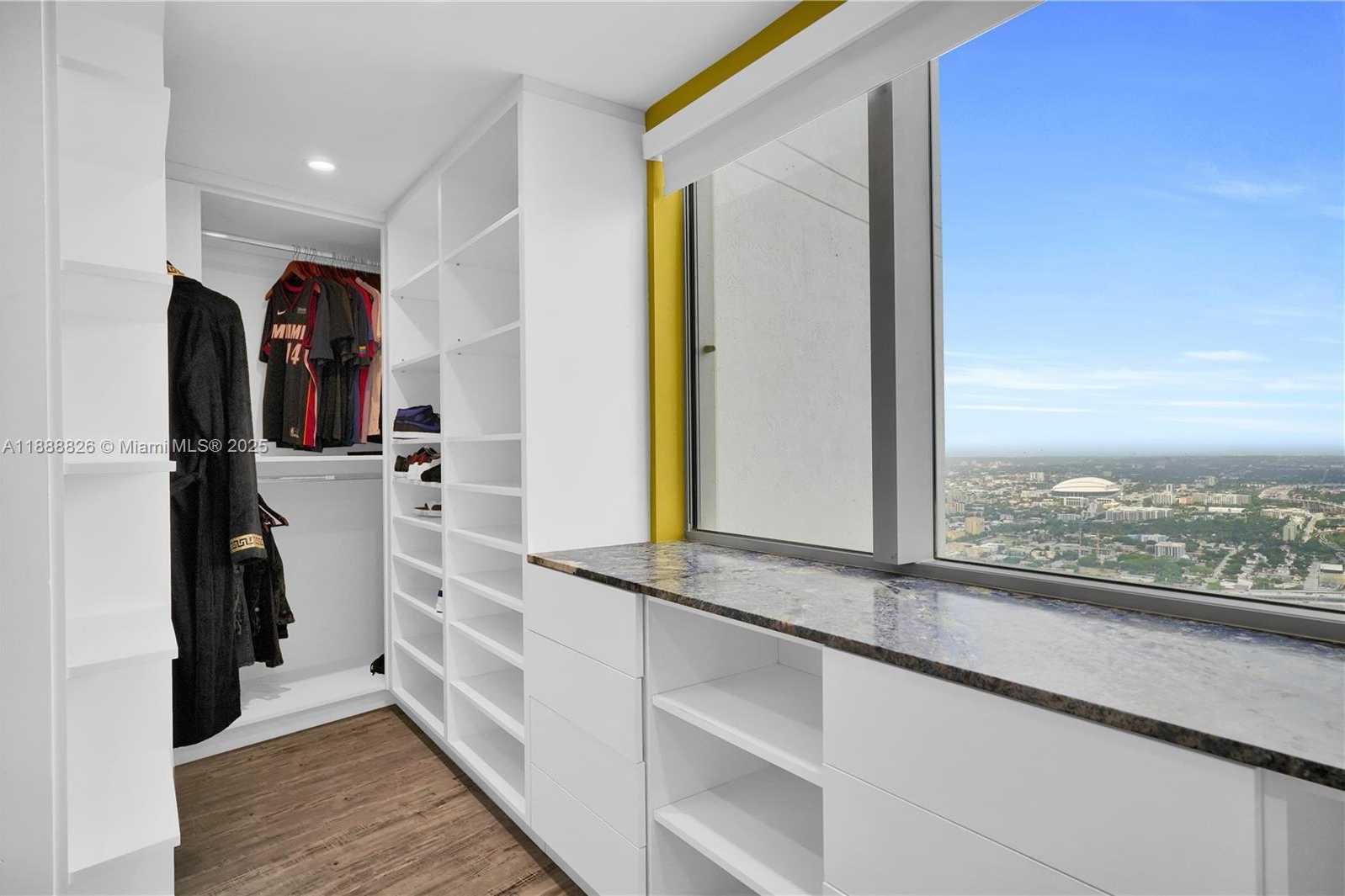 Small Image of 1100 BISCAYNE BLVD #PH6302, Miami Number 32