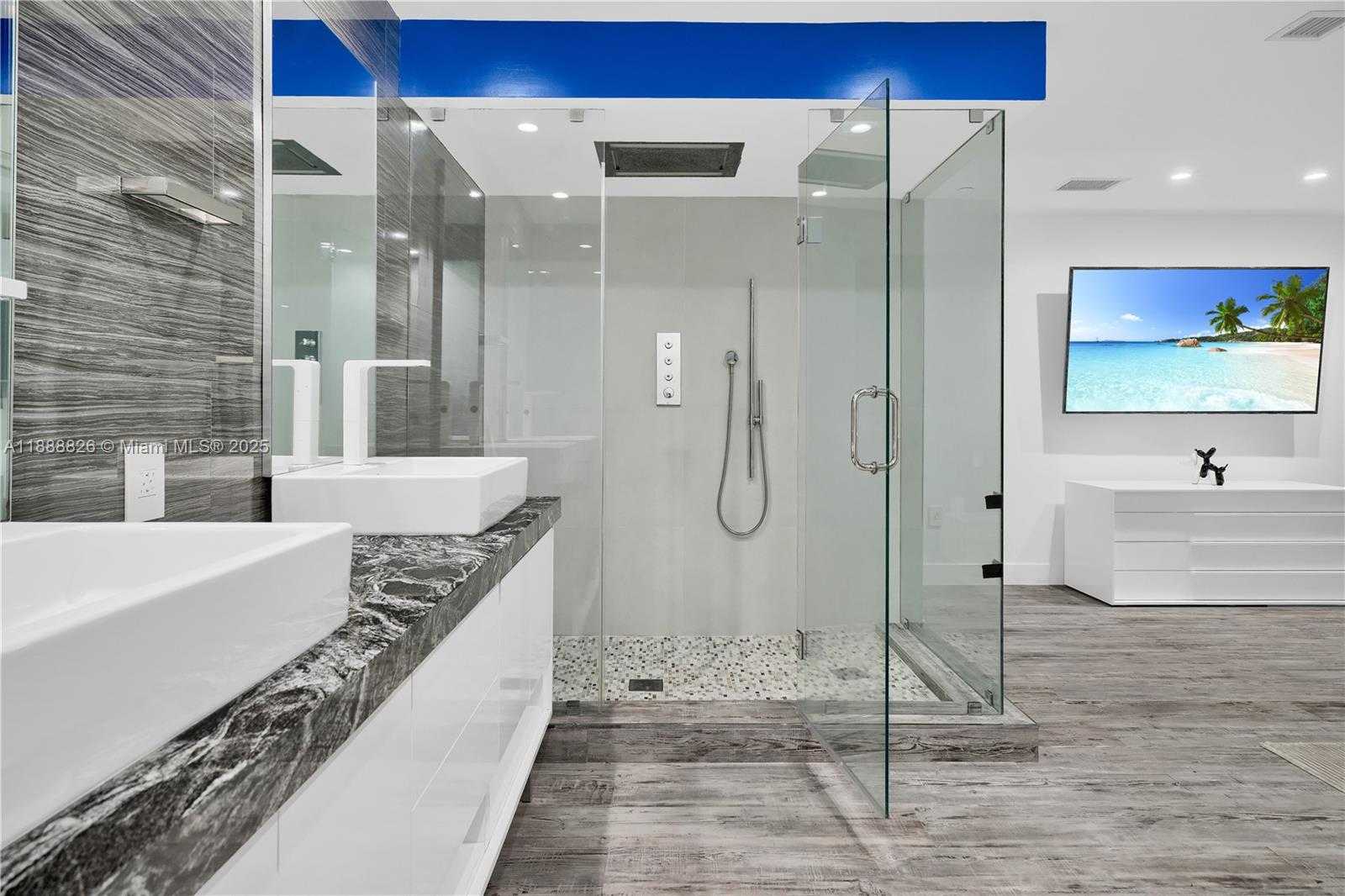 Small Image of 1100 BISCAYNE BLVD #PH6302, Miami Number 34