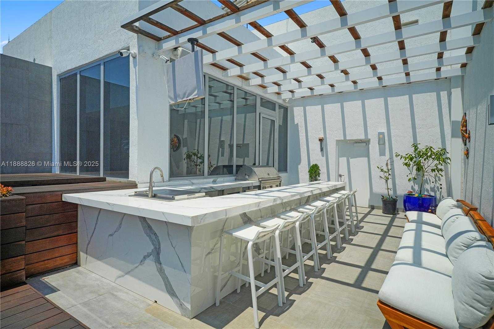 Small Image of 1100 BISCAYNE BLVD #PH6302, Miami Number 43